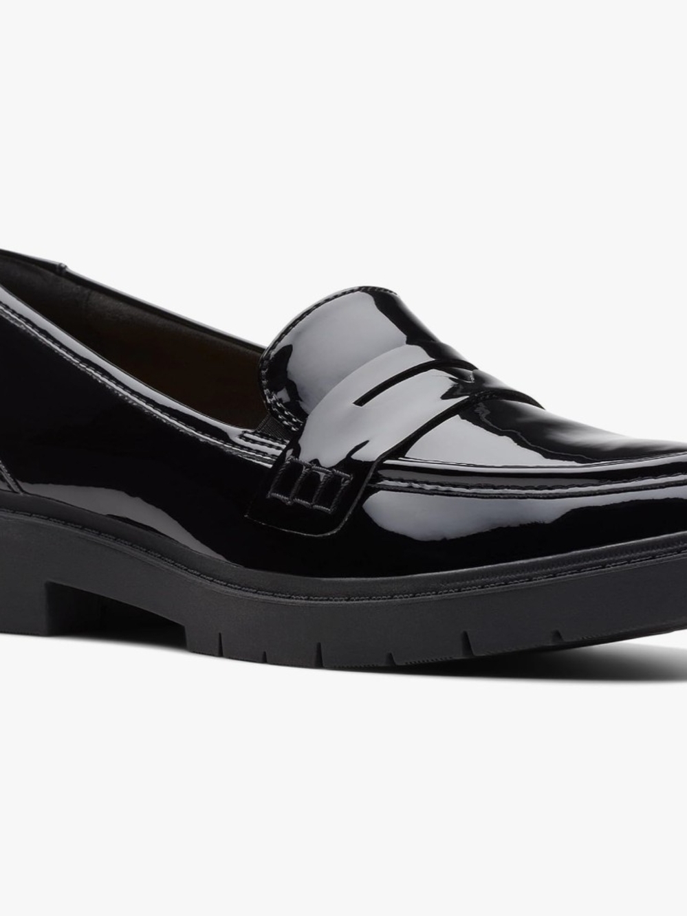 Clark's Women’s Black Patent Penny Loafer Size 8.5